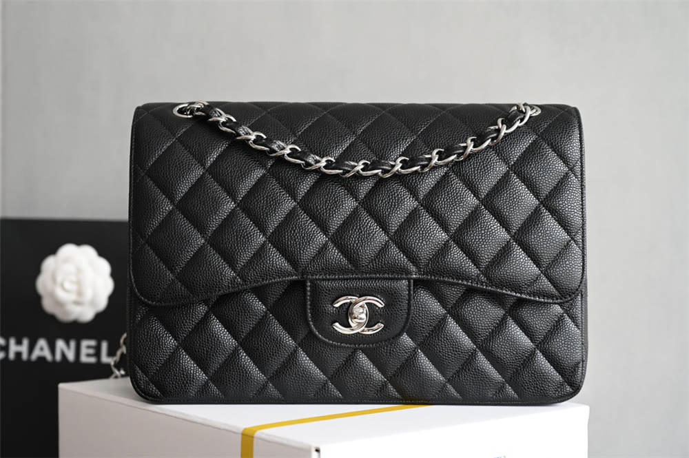 Chanel Classic Flap Jumbo 30   19.5*30*10cm 2025 new 